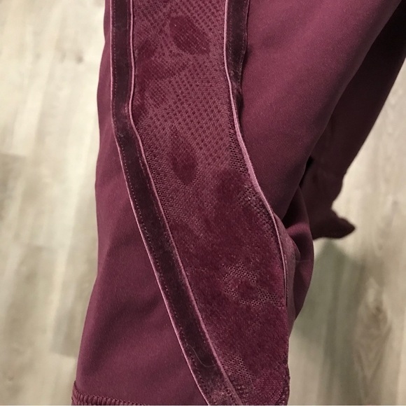 Lululemon Wunder Under Crop High-Rise Flocked 21” Dark Adobe Scatter Floral - Picture 2 of 4